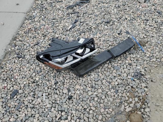 1V26E2CAXLC213972 - 2020 VOLKSWAGEN ATLAS CROS SE Графитовый фото 12