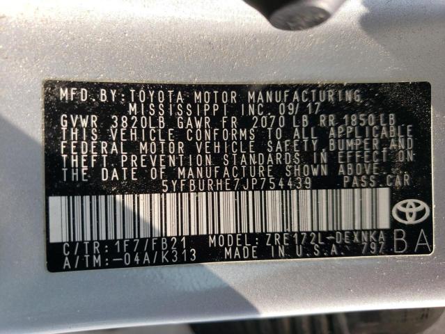 5YFBURHE7JP754439 - 2018 TOYOTA COROLLA L SILVER photo 12