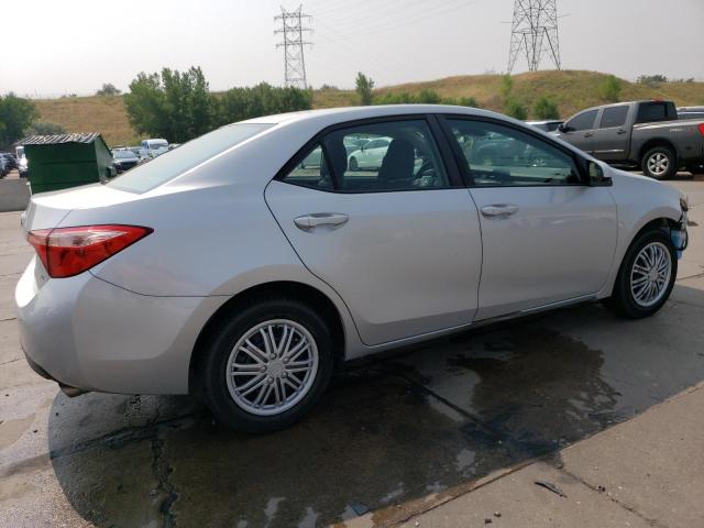 5YFBURHE7JP754439 - 2018 TOYOTA COROLLA L SILVER photo 3