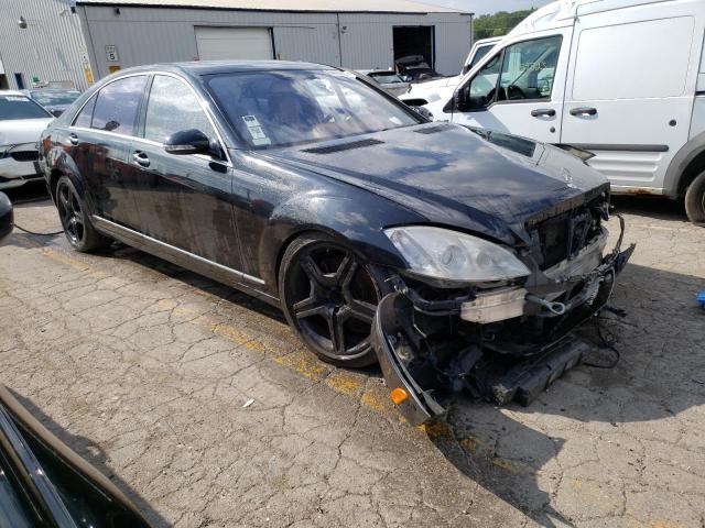 WDDNG86X57A120732 - 2007 MERCEDES-BENZ S550 550 4MATIC BLACK photo 4