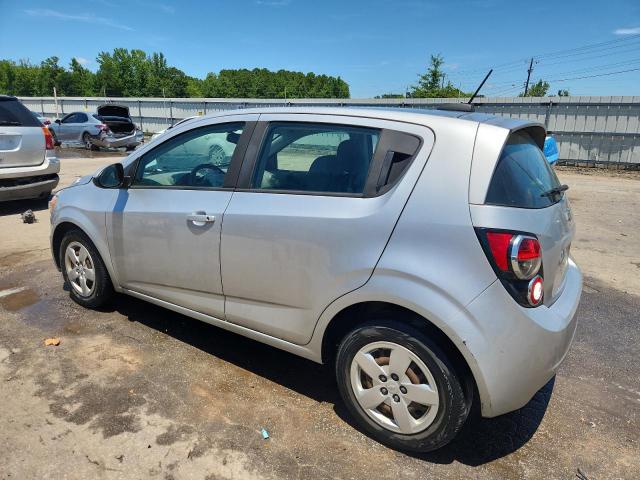 1G1JB6SG3F4113902 - 2015 CHEVROLET SONIC LS SILVER photo 2