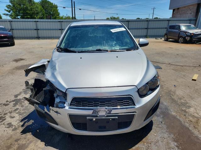 1G1JB6SG3F4113902 - 2015 CHEVROLET SONIC LS SILVER photo 5