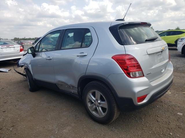 3GNCJKSB5KL340634 - 2019 CHEVROLET TRAX LS SILVER photo 2