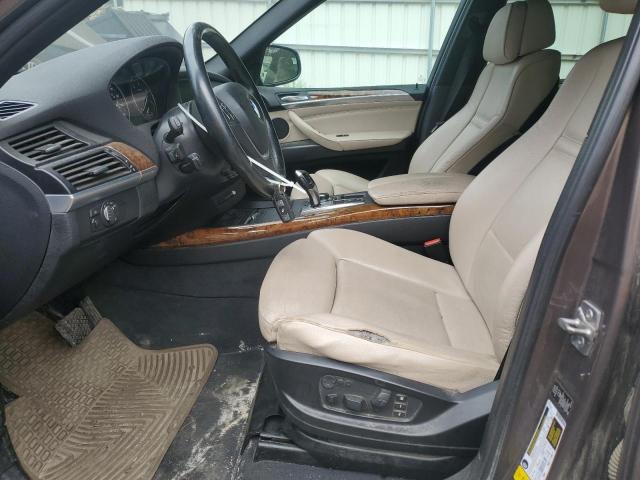5UXZW0C50CL667648 - 2012 BMW X5 XDRIVE35D BROWN photo 7