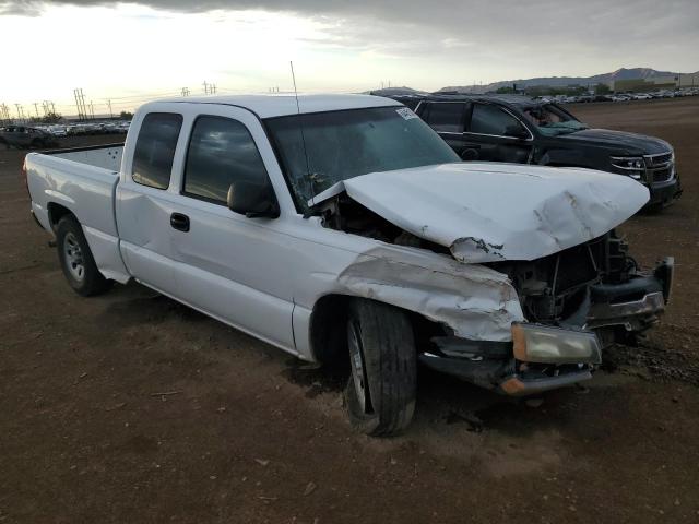 1GCEC19X47Z108095 - 2007 CHEVROLET SILVERADO C1500 CLASSIC WHITE photo 4