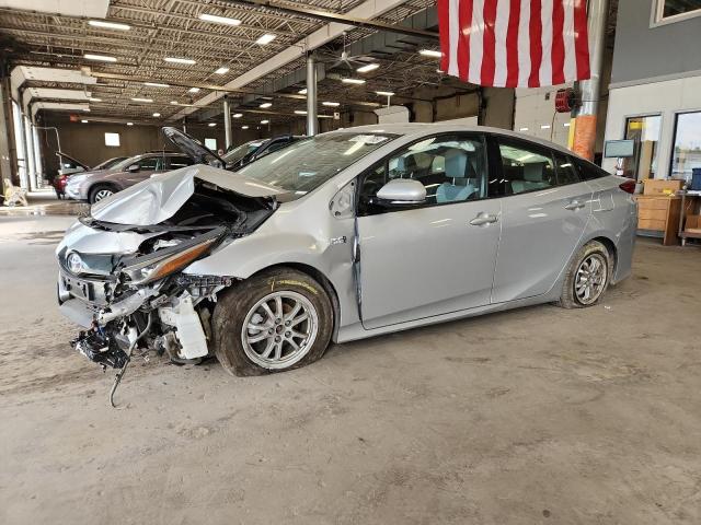 JTDKARFP3H3060878 - 2017 TOYOTA PRIUS PRIM SILVER photo 1