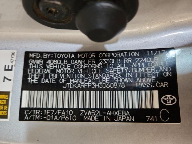 JTDKARFP3H3060878 - 2017 TOYOTA PRIUS PRIM SILVER photo 13