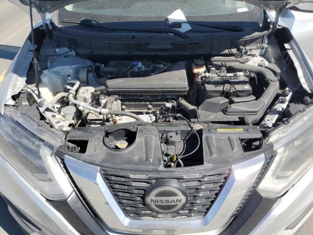 KNMAT2MV6JP540152 - 2018 NISSAN ROGUE S فضي صورة 12