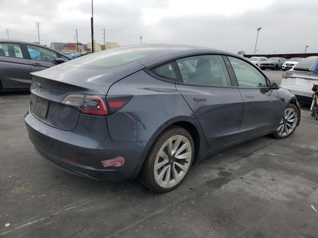 5YJ3E1EA2PF450346 - 2023 TESLA MODEL 3 SILVER photo 3