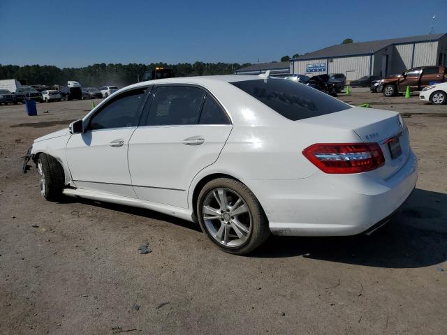 WDDHF5KB8DA729558 - 2013 MERCEDES-BENZ E 350 WHITE photo 2