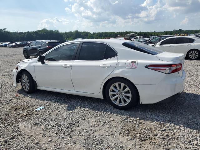 4T1B31HK7JU003446 - 2018 TOYOTA CAMRY LE WHITE photo 2