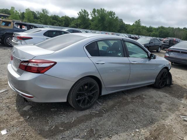 1HGCR2F38HA133077 - 2017 HONDA ACCORD LX SILVER photo 3