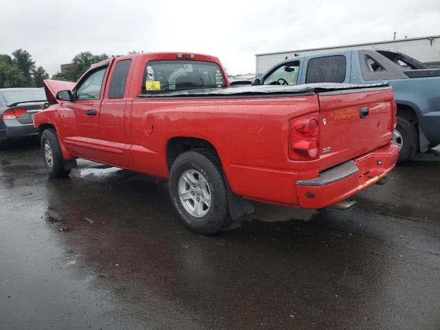 1D7HE42K55S138337 - 2005 DODGE DAKOTA SLT RED photo 2