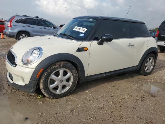 WMWMF33589TU75106 - 2009 MINI COOPER BEIGE photo 1