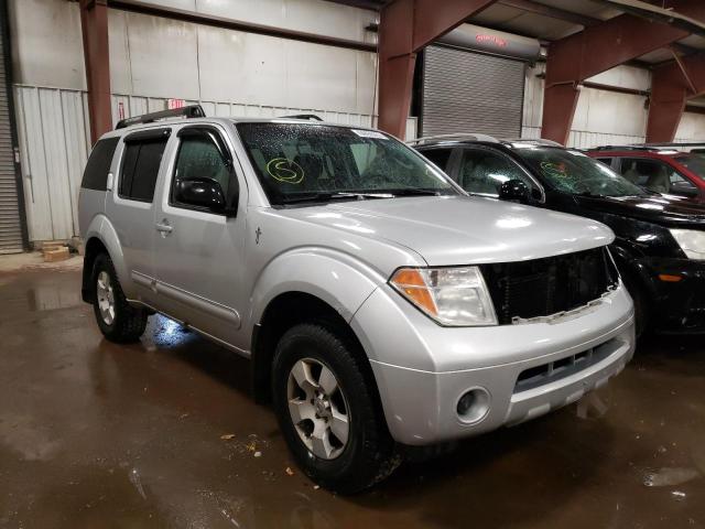 5N1AR18W37C642788 - 2007 NISSAN PATHFINDER SILVER photo 1