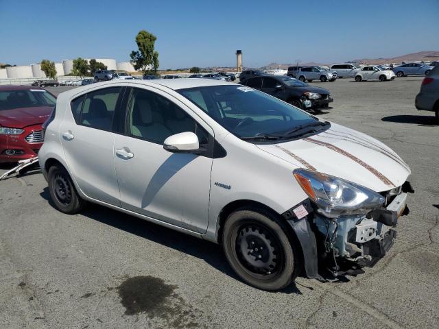 JTDKDTB32F1111240 - 2015 TOYOTA PRIUS C WHITE photo 4