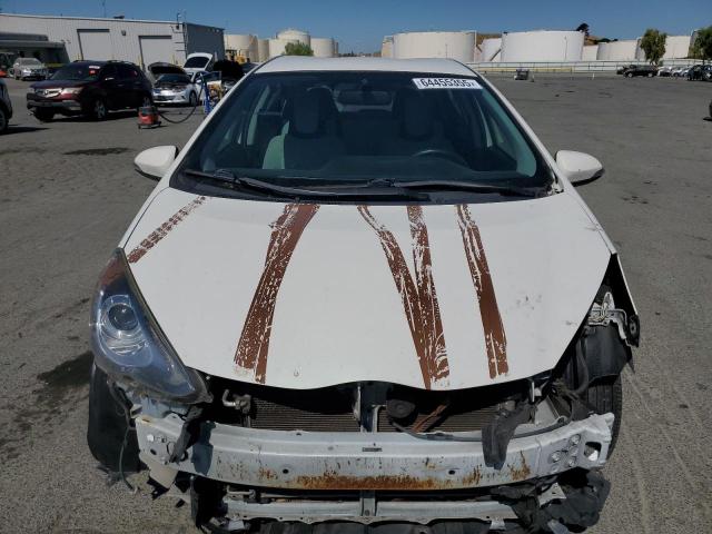 JTDKDTB32F1111240 - 2015 TOYOTA PRIUS C WHITE photo 5