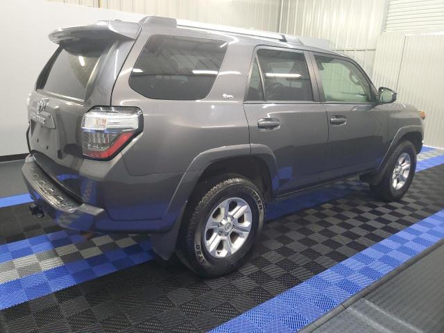 JTEMU5JRXN5977586 - 2022 TOYOTA 4RUNNER SR5/SR5 PREMIUM GRAY photo 3