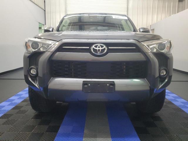 JTEMU5JRXN5977586 - 2022 TOYOTA 4RUNNER SR5/SR5 PREMIUM 灰色 照片 5