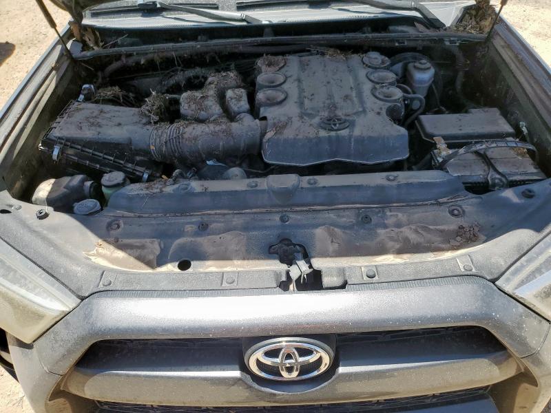 JTEZU5JR2K5205732 - 2019 TOYOTA 4RUNNER SR5 灰色 照片 12