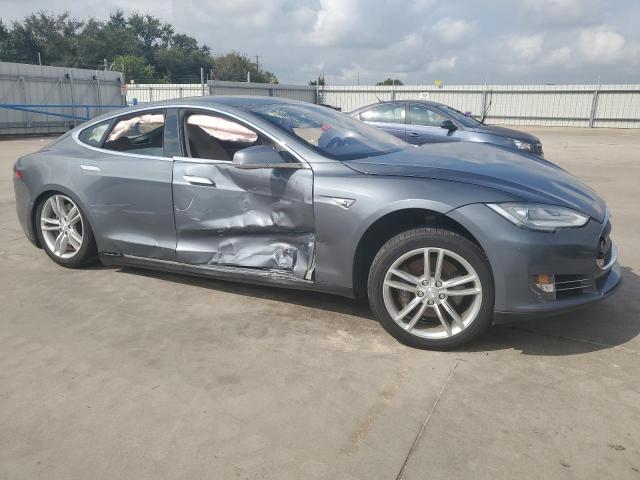 5YJSA1DG5DFP08478 - 2013 TESLA MODEL S GRAY photo 4