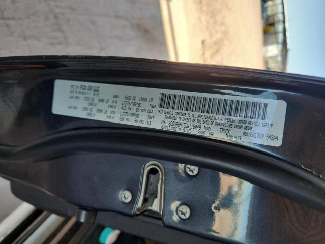 3C6UR5NL5GG115049 - 2016 RAM 2500 LARAMIE أسود صورة 12