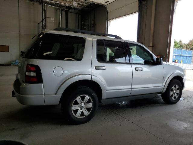 1FMEU7DE0AUA45700 - 2010 FORD EXPLORER XLT SILVER photo 3