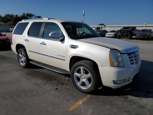 1GYUKAEFXAR108860 - 2010 CADILLAC ESCALADE BEIGE photo 4