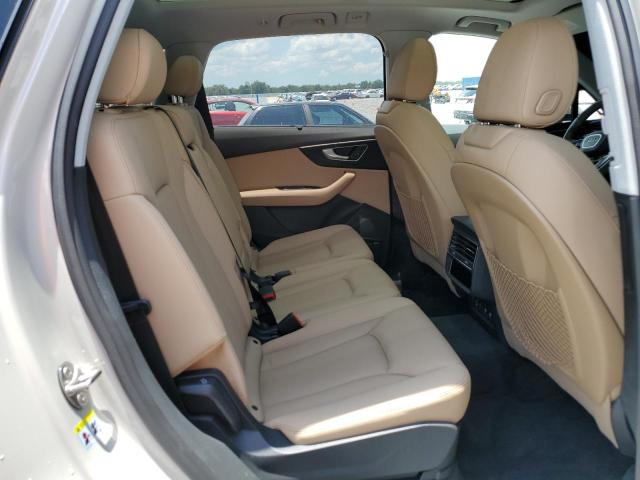 WA1VXAF75LD005780 - 2020 AUDI Q7 PRESTIGE BEIGE photo 11
