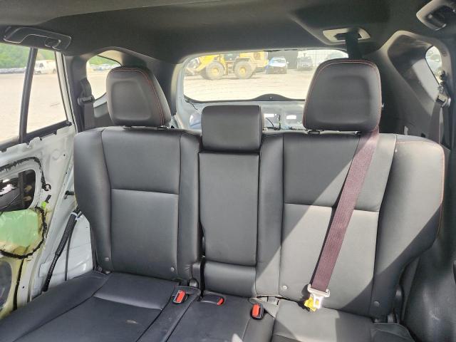 JTMJFREV3GJ076652 - 2016 TOYOTA RAV4 SE WHITE photo 10