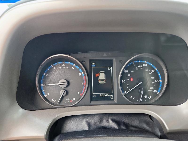 2T3ZFREV5JW449119 - 2018 TOYOTA RAV4 LE GRAY photo 9