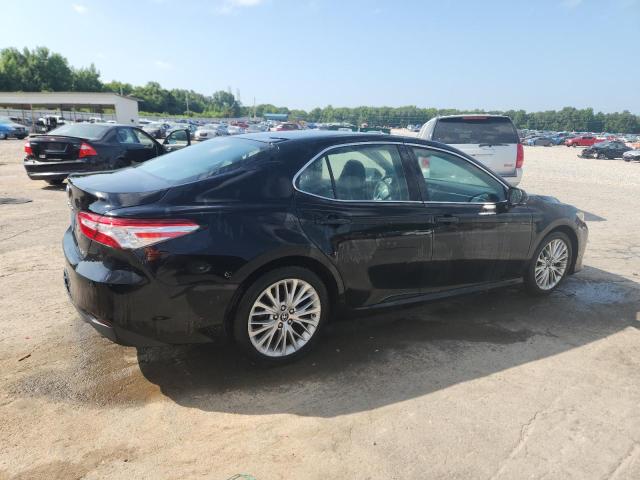 4T1B11HK3JU008732 - 2018 TOYOTA CAMRY L 黑色 照片 3