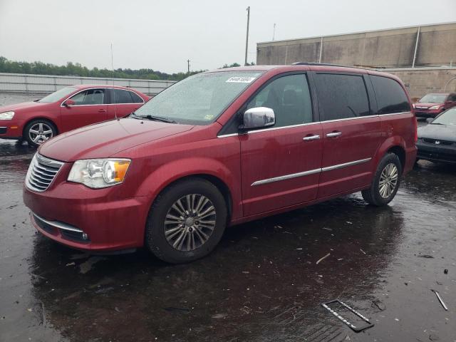 2C4RC1CG3GR303707 - 2016 CHRYSLER TOWN & COU TOURING L RED photo 1