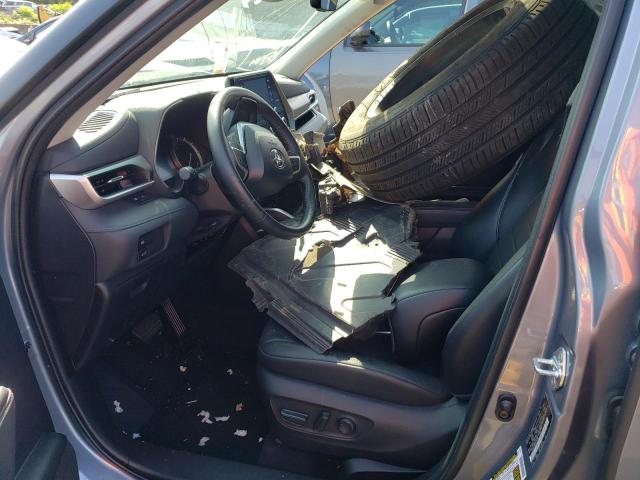 5TDGZRBH4NS187372 - 2022 TOYOTA HIGHLANDER XLE SILVER photo 7