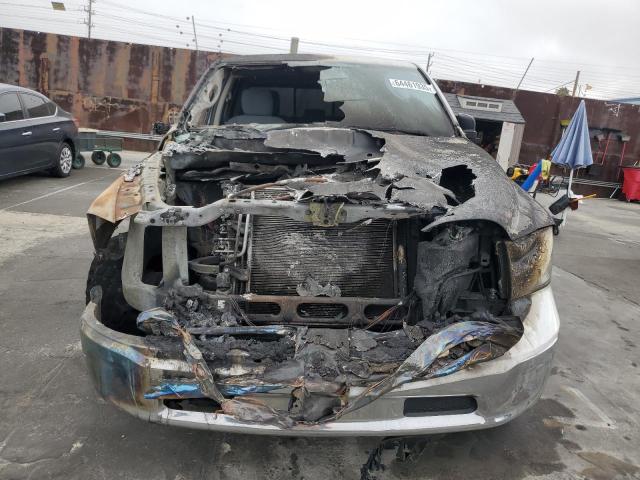 1C6RR6TT3HS645576 - 2017 RAM 1500 SLT WHITE photo 5