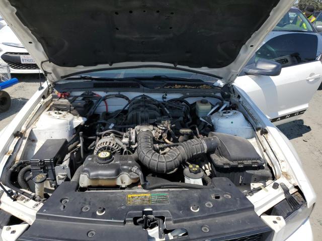 1ZVFT80N165207274 - 2006 FORD MUSTANG ST WHITE photo 11