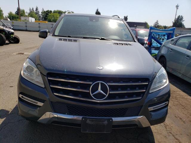 4JGDA5HB5FA545837 - 2015 MERCEDES-BENZ ML 350 4MATIC GRAY photo 5