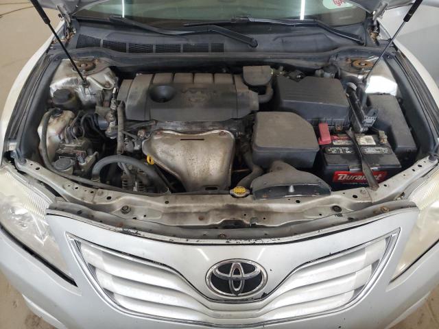 4T1BF3EK3BU735792 - 2011 TOYOTA CAMRY BASE 灰色 照片 11