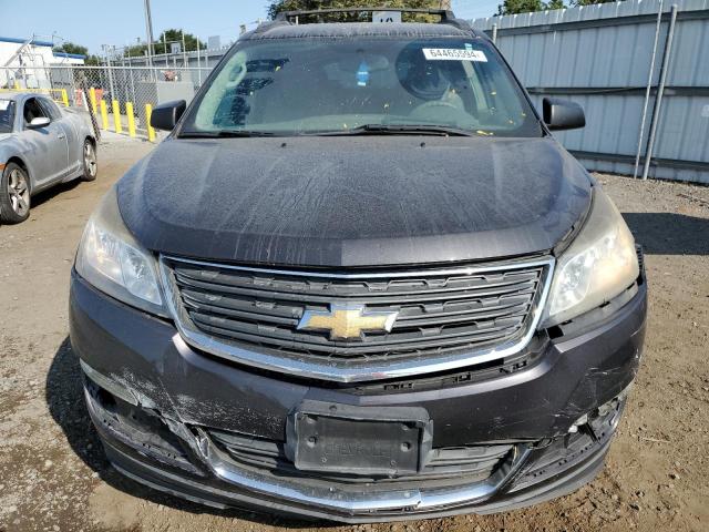 1GNKRFED4HJ297865 - 2017 CHEVROLET TRAVERSE LS CHARCOAL photo 5