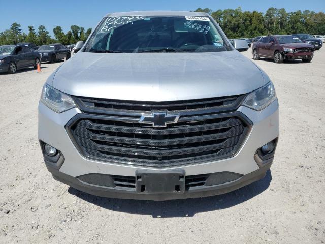 1GNERJKX0JJ278282 - 2018 CHEVROLET TRAVERSE RS SILVER photo 5