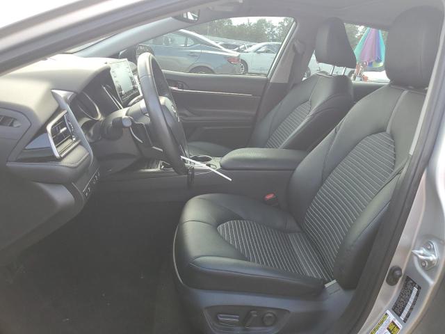 4T1T11BK7PU094097 - 2023 TOYOTA CAMRY SE NIGHT SHADE SILVER photo 7