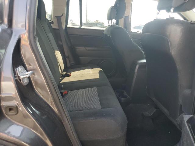 1C4NJCBA1HD124406 - 2017 JEEP COMPASS SPORT GRAY photo 11