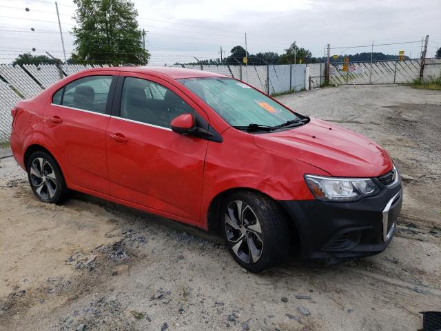 1G1JF5SB3J4136009 - 2018 CHEVROLET SONIC PREMIER RED photo 4