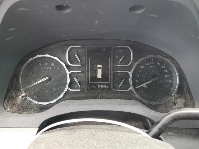 5TFUY5F13JX693789 - 2018 TOYOTA TUNDRA DOUBLE CAB SR/SR5 WHITE photo 9