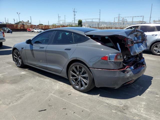 5YJSA1E21LF370627 - 2020 TESLA MODEL S 灰色 照片 2