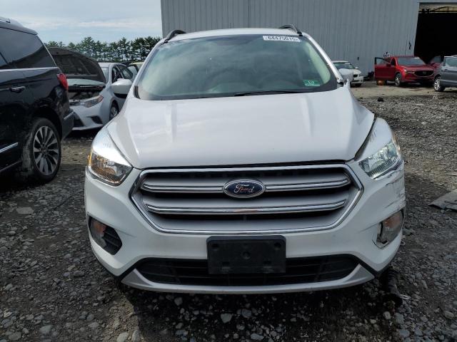 1FMCU9GD9JUD46679 - 2018 FORD ESCAPE SE თეთრი ფოტო 5