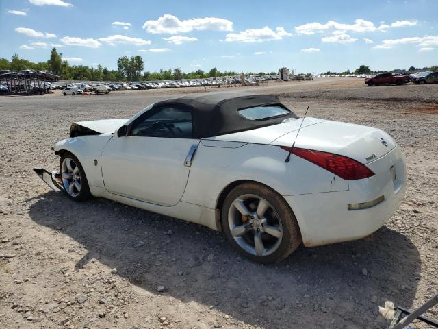 JN1BZ36A57M655809 - 2007 NISSAN 350Z ROADSTER WHITE photo 2