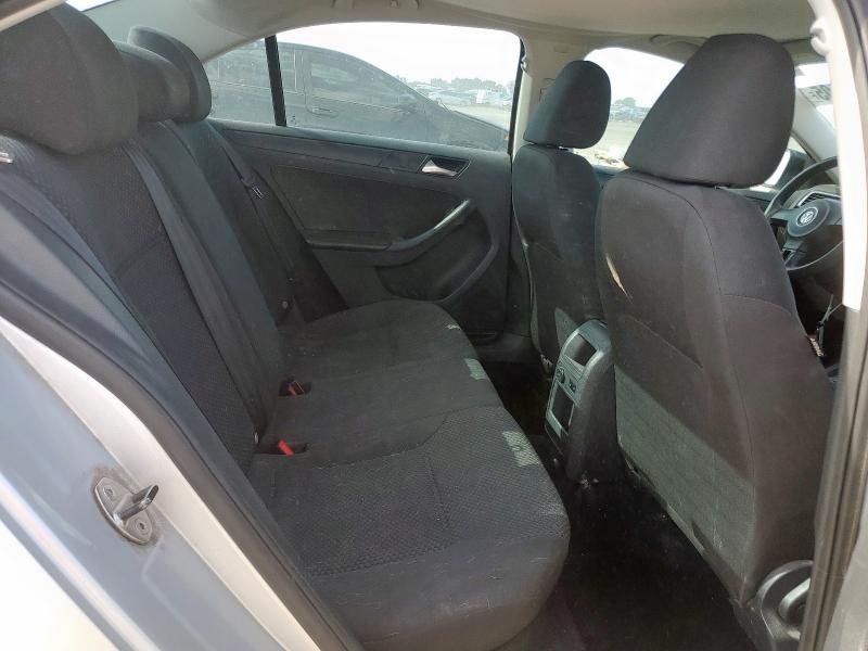 3VW2K7AJ4EM360733 - 2014 VOLKSWAGEN JETTA BASE ვერცხლისფერი ფოტო 10