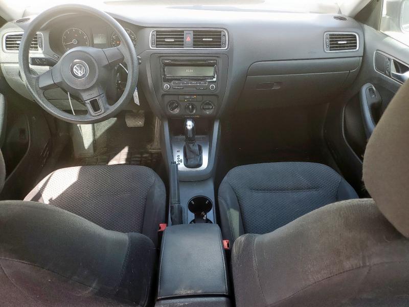 3VW2K7AJ4EM360733 - 2014 VOLKSWAGEN JETTA BASE ვერცხლისფერი ფოტო 8