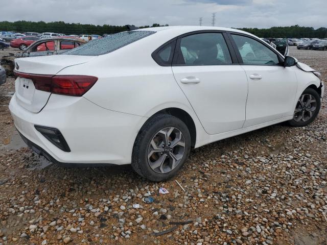 3KPF24AD3ME363290 - 2021 KIA FORTE FE WHITE photo 3